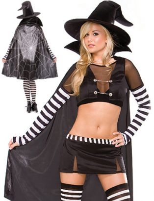 Hot chicks in Halloween costumes
