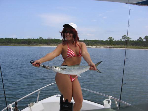 Sexy Girls Fishing Gallery
