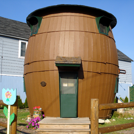 Pickle Barrel House, Grand Marais Michigan