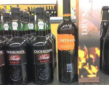 Which do you recommend with a steak Drysack or Cockburn's?