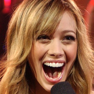 Celebrity fangs, Chicks that can bite ya!