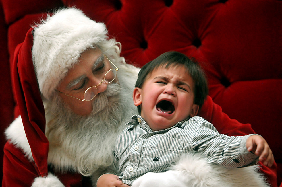30 Kids Who Aren't Excited To See Santa