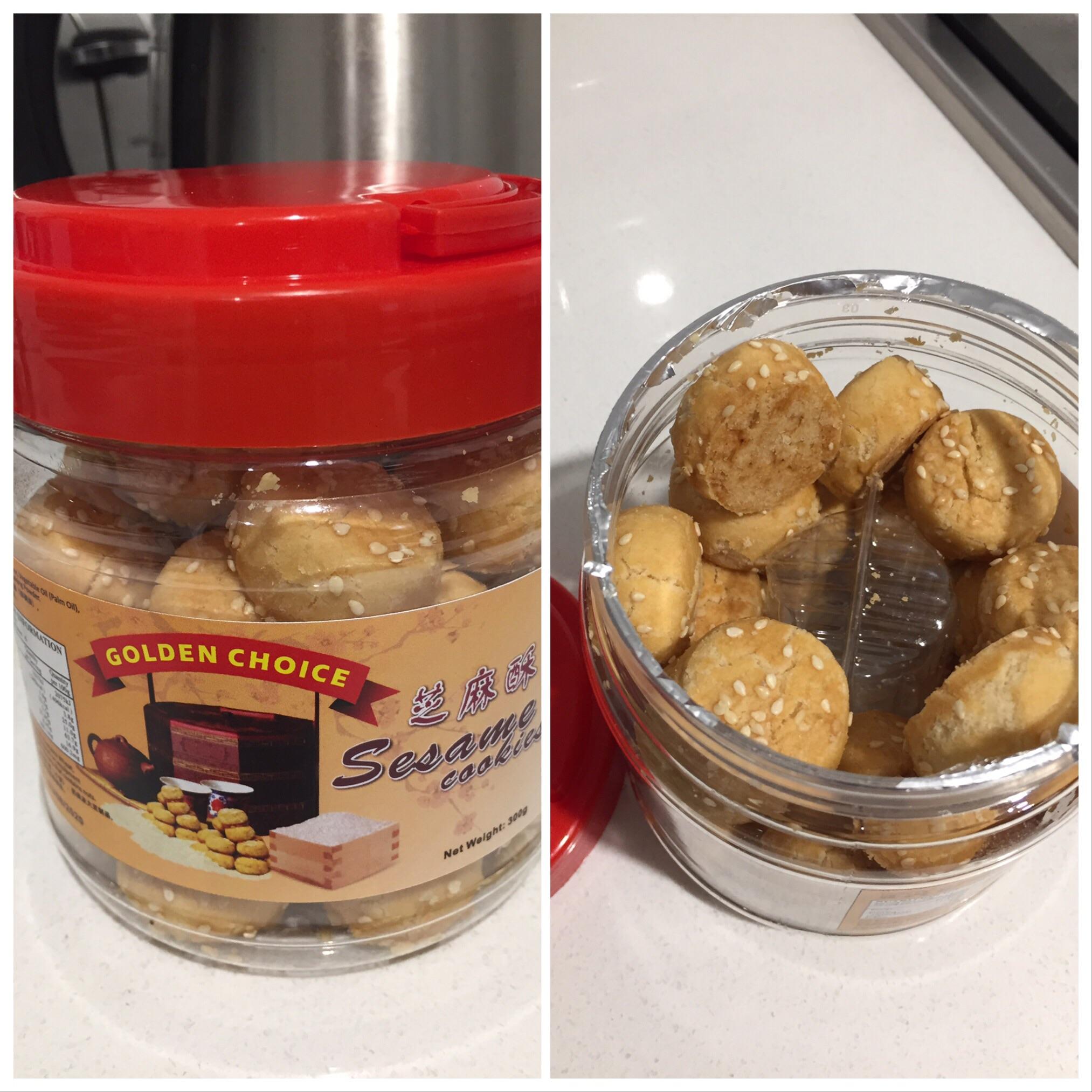 Unless you turned over the container of sesame cookies you'd have no way of knowing that the entire container isn't completely filled until you opened it. 