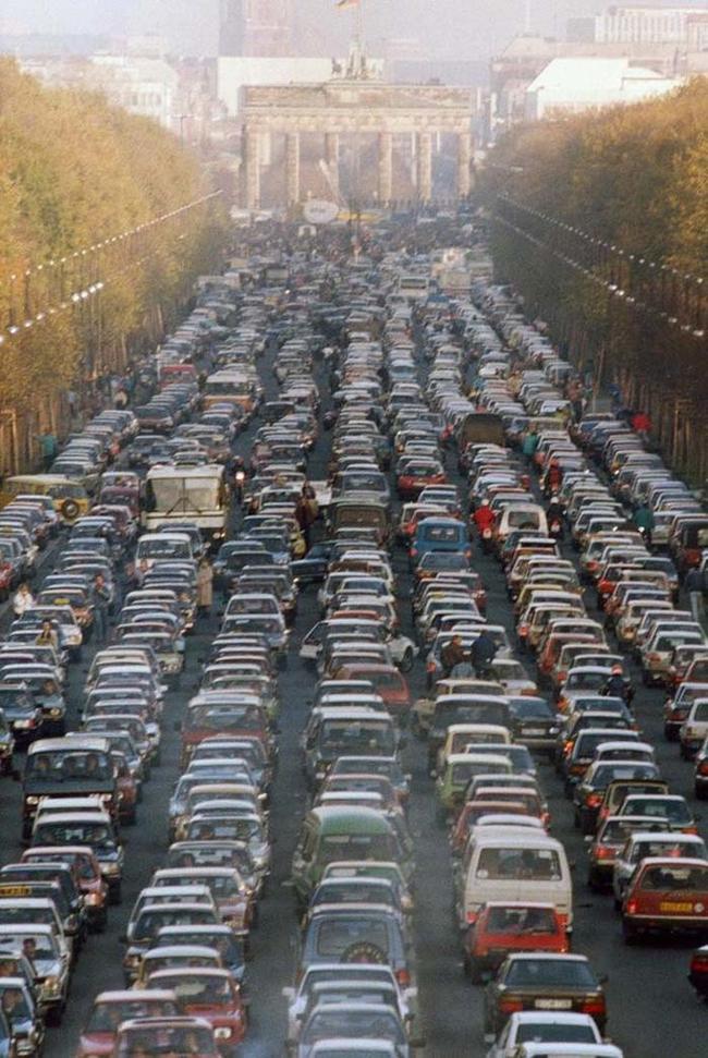 Traffic jam in Berlin as the border between East and West Germany opens.