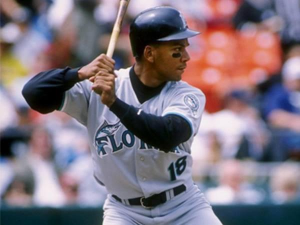To avoid calluses and skin hardening, Moises Alou would… pee on his hands throughout the season instead of wearing gloves while batting.