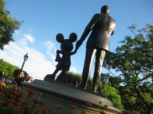 Disney Imagineer – $70K per year
Imagineers are essentially engineers who design and develop things for Disney. Whether it be designing new theme parks or imagining up new resorts, these engineers have a pretty awesome job.
