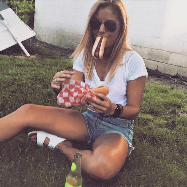Cute Girls Who Don't Give A F*ck About Diet