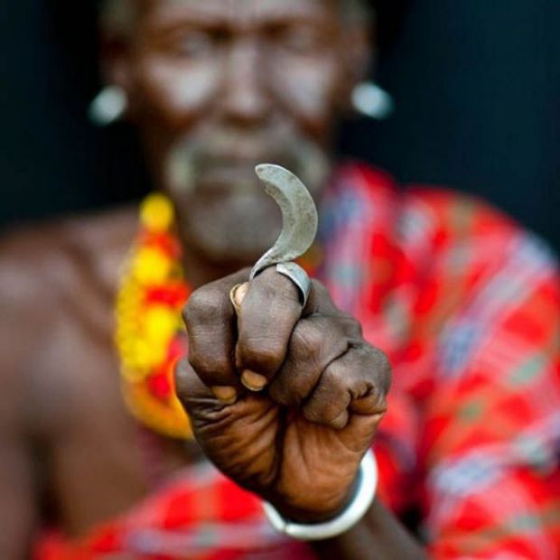 Turkana Corogat Finger Knife.