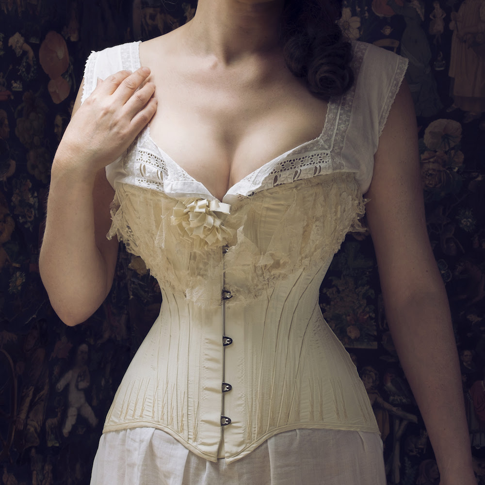 In the late 19th century, doctors expressed concerned about the health risks of corsets especially the placement of the internal organs. Some even linked waist training to hysteria and even liver failure. At this time it was almost completely condemned and women who wore them were seen as extremely vain.