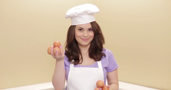 10. Rosanna Pansino. $2.5 Million. If you ever wanted to watch a cute girl make cupcakes, then look no further. Rosanna bakes delicious treats for her 5 million subscribers every week.