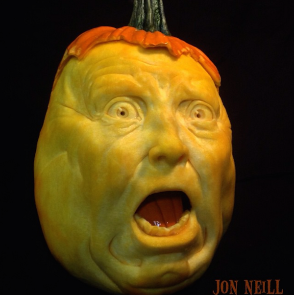 pumpkin stencil scary
