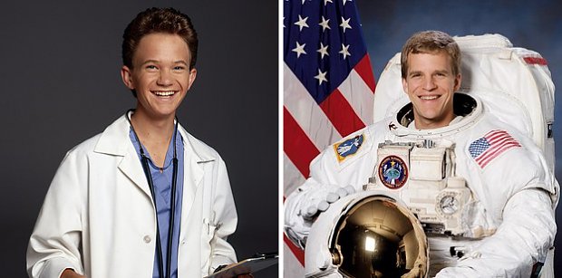 By the way Parazynski got the nickname „Doogie Howser” cause he "looked twelve and just finished medicine", he hated it. Practically every astronaut gets a nickname and Robert Curbeam was more lucky being called „Beamer”.