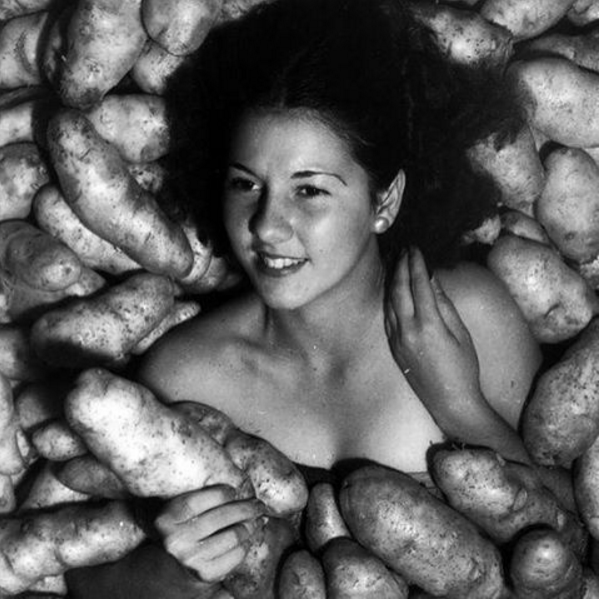 Bizarre Miss Idaho potato photoshoot, 1935.