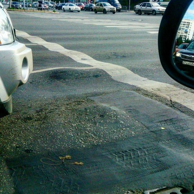 19 Very WTF Things Seen On Russian Roads