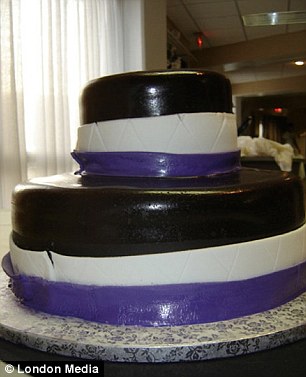 17 Tasty Wedding Cake Disasters