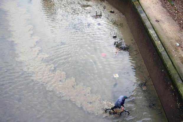 Creepy Things Found In French Canals