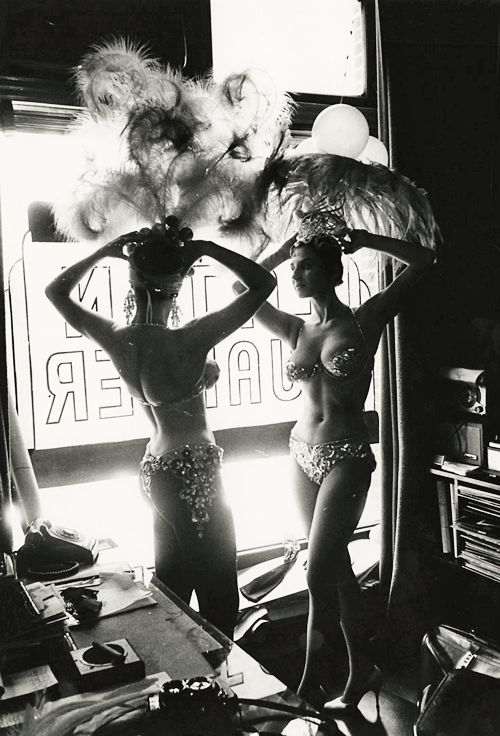Showgirls - Circa 1950s