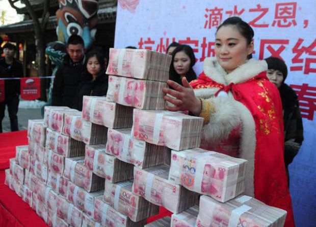 They claimed to give out about 750 thousand dollars (in Chinese currency of course) to tourists.