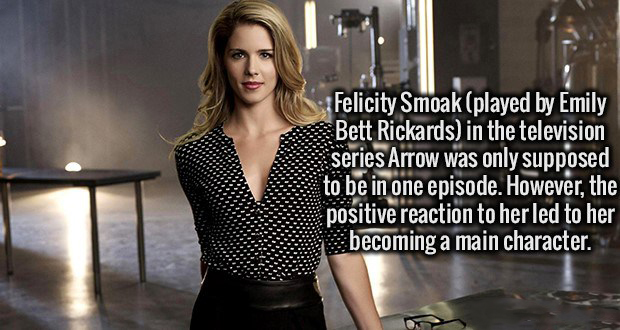 felicity the flash - Felicity Smoak played by Emily Bett Rickards in the television series Arrow was only supposed to be in one episode. However, the positive reaction to her led to her becoming a main character.