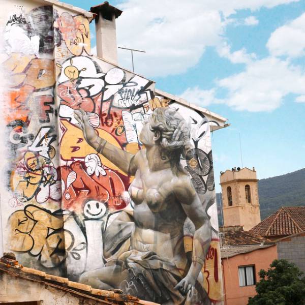 Turning Graffiti Into Street Art