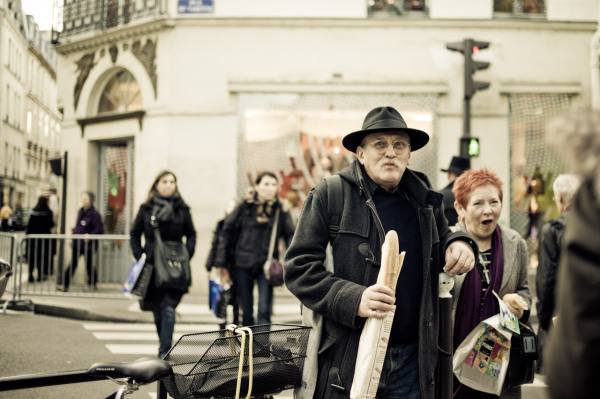 Paris- a baguette