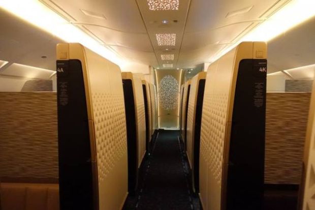 "The Residence" flight from the Dubai Etihad Airways costs about 23 thousand dollars.