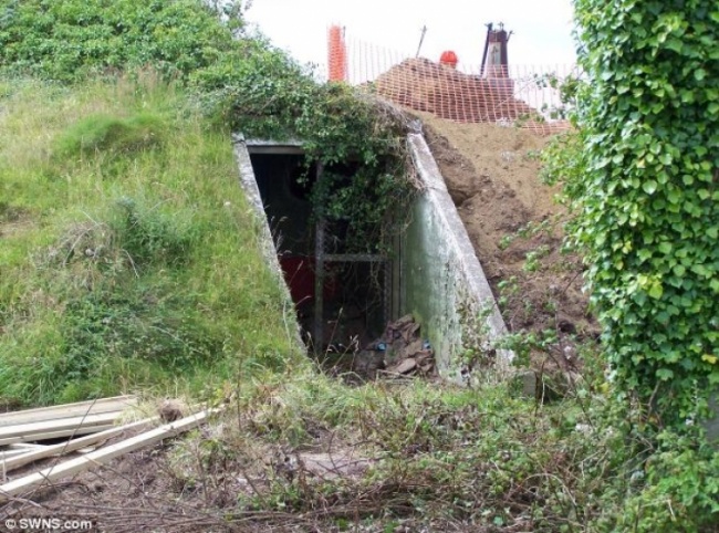 In 1942, this bunker was built in Britain to serve as a bomb-proof shelter for civilians. Having completed its mission, the bunker started to deteriorate, and over the years it has fallen into decay.