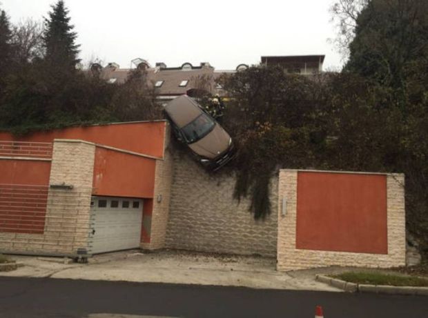 23 Times When Having A Car Sucks