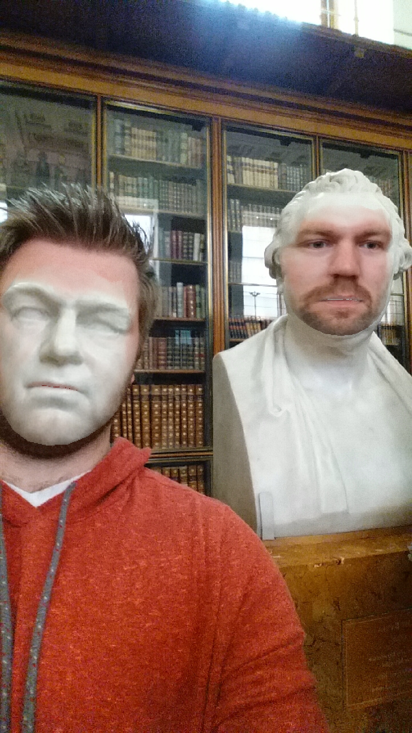 Proof That Museum Is A Hilariously Perfect Place For A Face Swap