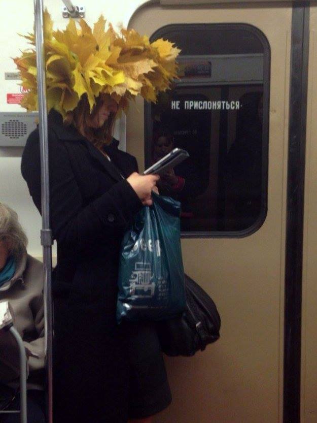 russian subway - leaf hat