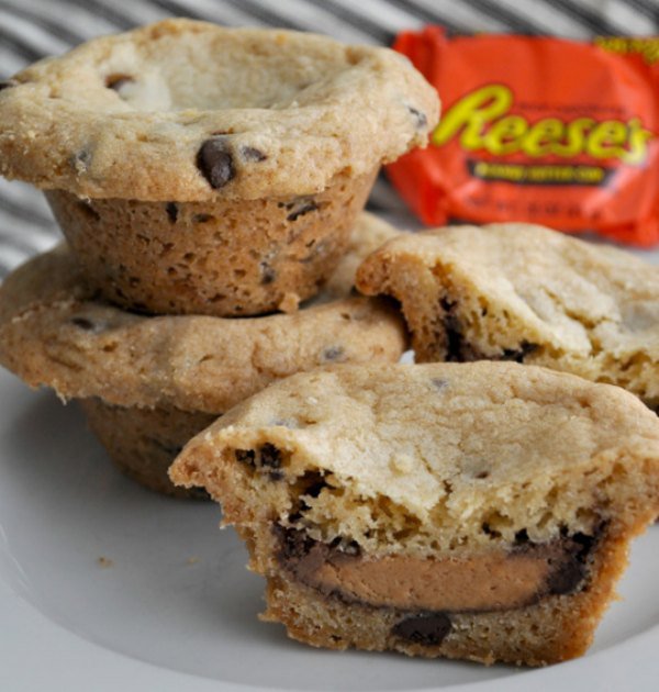 reese's stuffed chocolate chip cookies - Bheese