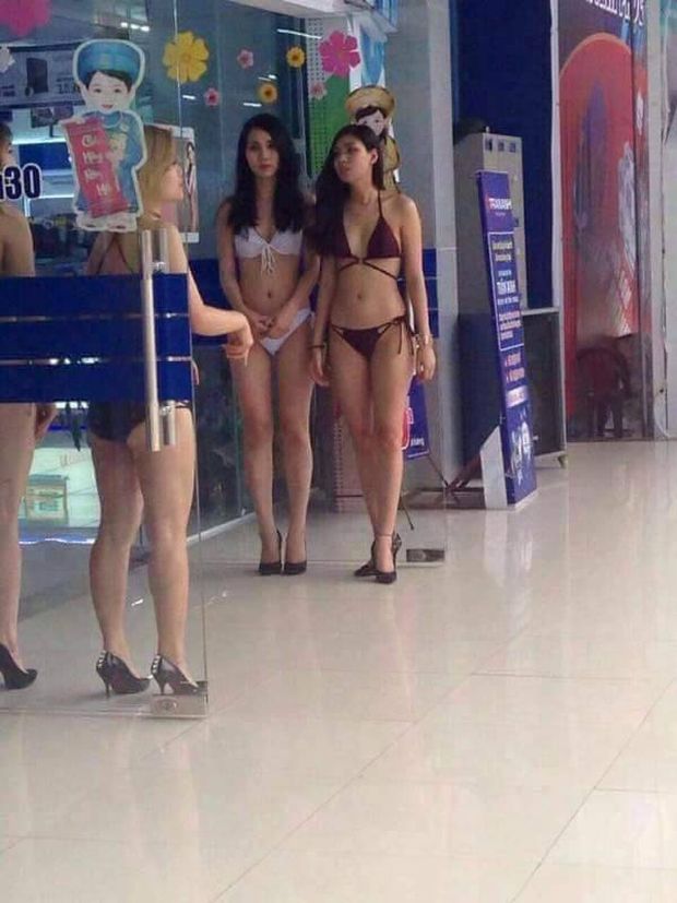 Vietnamese Store Uses Advertising You Won't Believe