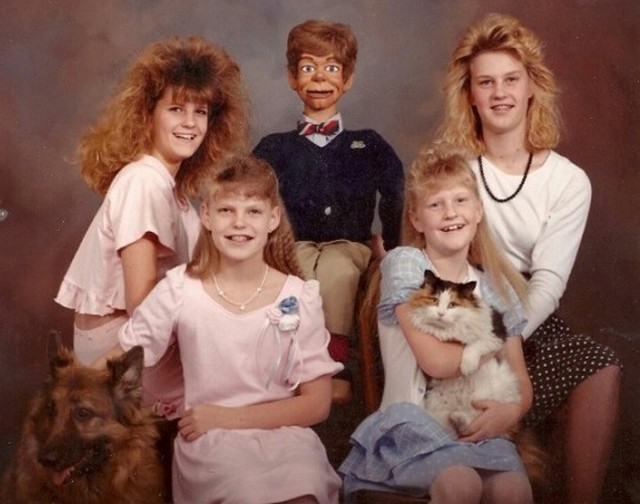 crazy family portraits