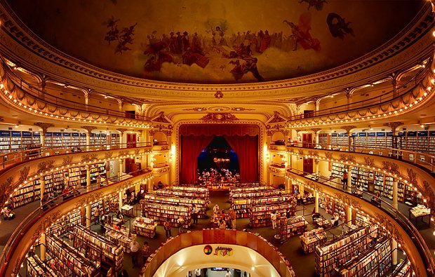 This is Grand Splendid Theater in Argentina.