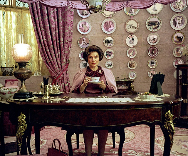 Stephen King isn't a fan of Harry Potter but he praised J.K. Rowling for the character of Dolores Umbridge. King called her a villain that even Hannibal Lecter wouldn't joke about.