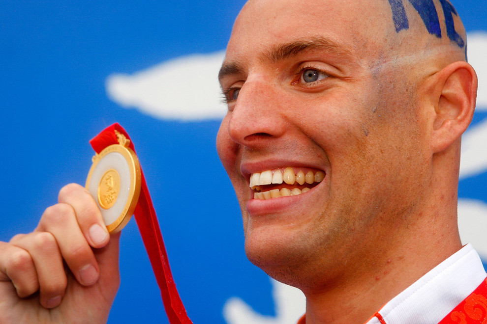 Gold medalist Maarten van der Weijden of the Netherlands is a living testament to the human spirit. After being diagnosed with leukemia in 2001, winning Olympic gold may have been the furthest thing from van der Weijden’s mind. But he pushed forward to beat cancer, and at the 2008 Olympics in Beijing, he took home the gold medal in men’s 10km marathon swimming.