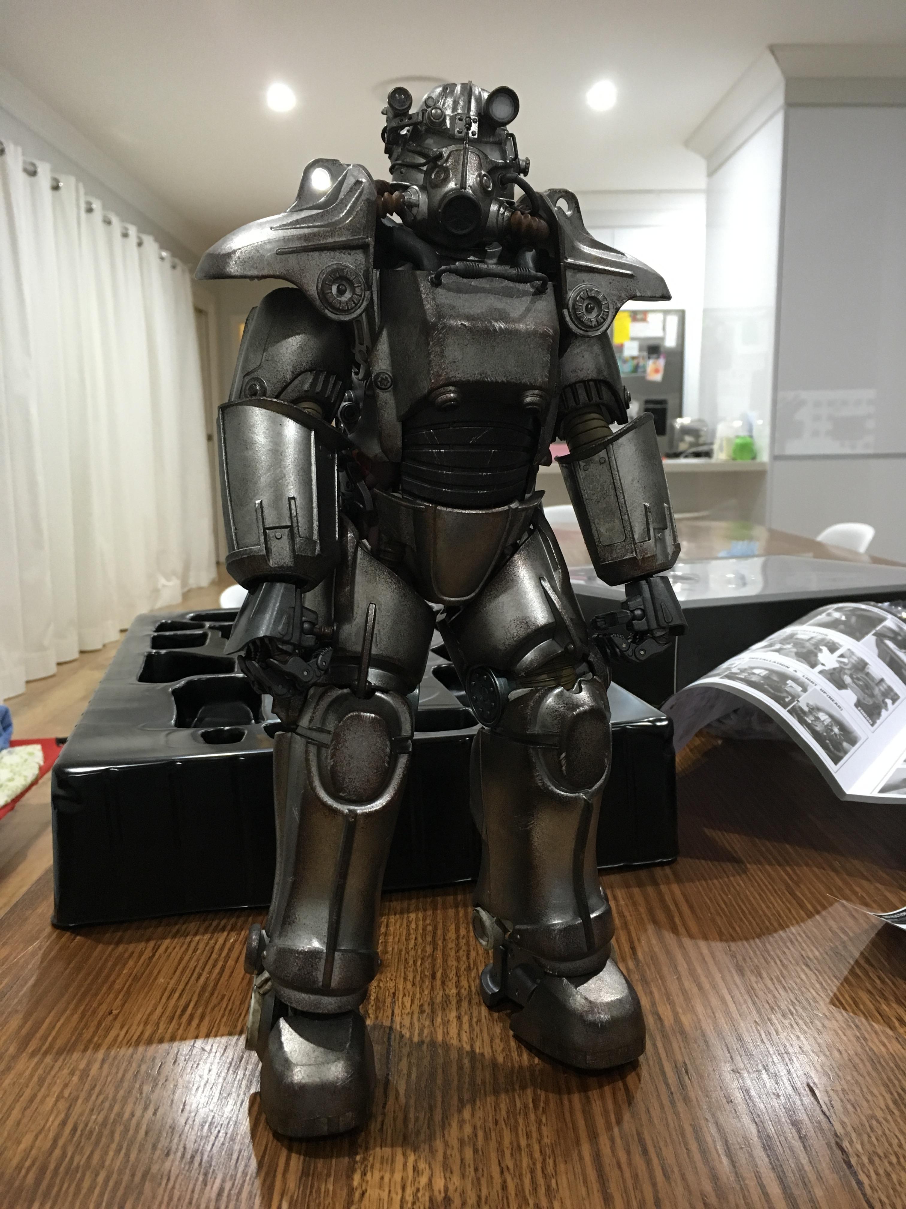 The Fallout 4 T45 Power Armor Figurine Is Pure Epicness.