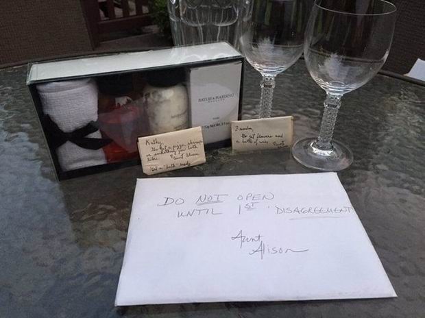 Inside the box, they found two wine glasses, a vase and a collection of bath products. There were also two bundles of cash wrapped in hand-written notes addressed to Kathy and Brandon.