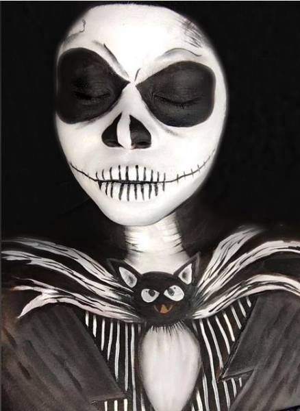 halloween makeup skeleton