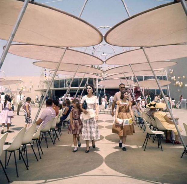 24 Mesmerizing Photos From The Historical Opening Of The First Disneyland