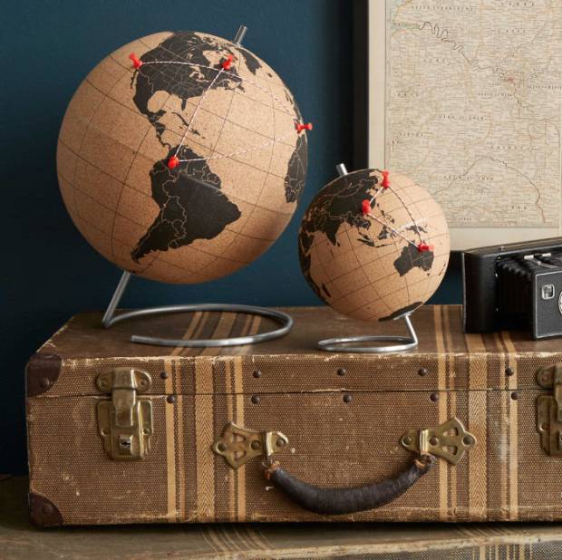 18 Gadgets Perfect For Those Who Love To Travel