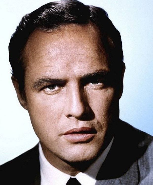 Marlon Brando. Nominations: 8. Wins: 2. Brando earned a total of eight Oscar nominations, the first in 1952 and the last in 1990. He took home two Best Actor awards, once in 1955 for On the Waterfront and then again in 1973 for The Godfather.