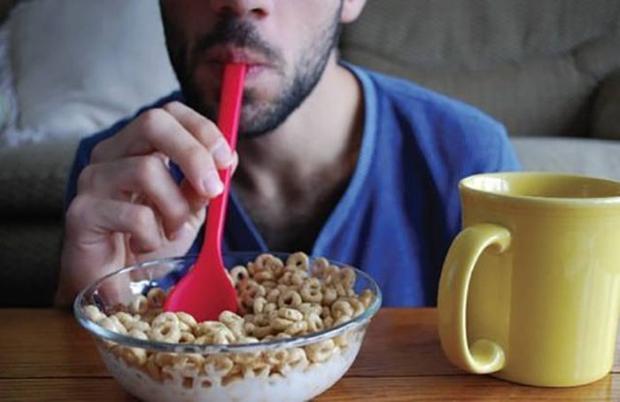 A spoon that is also a straw? Coool!