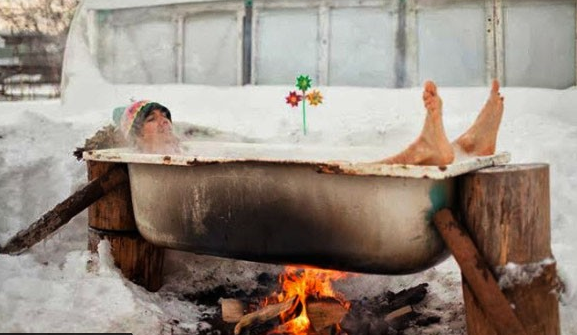 russia winter bath
