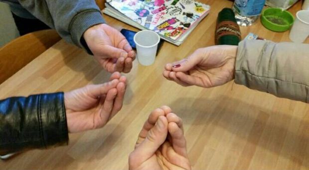 How Italians converse at the dinner table