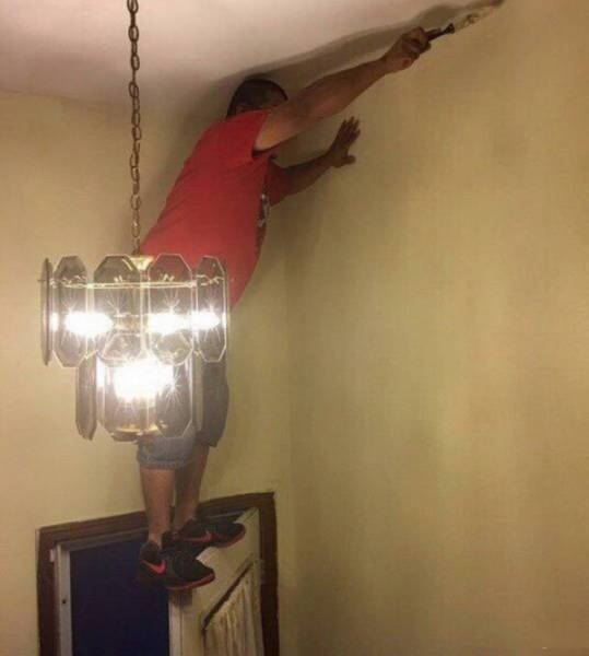 26 Photos Of People Not Knowing The Phrase Safety First