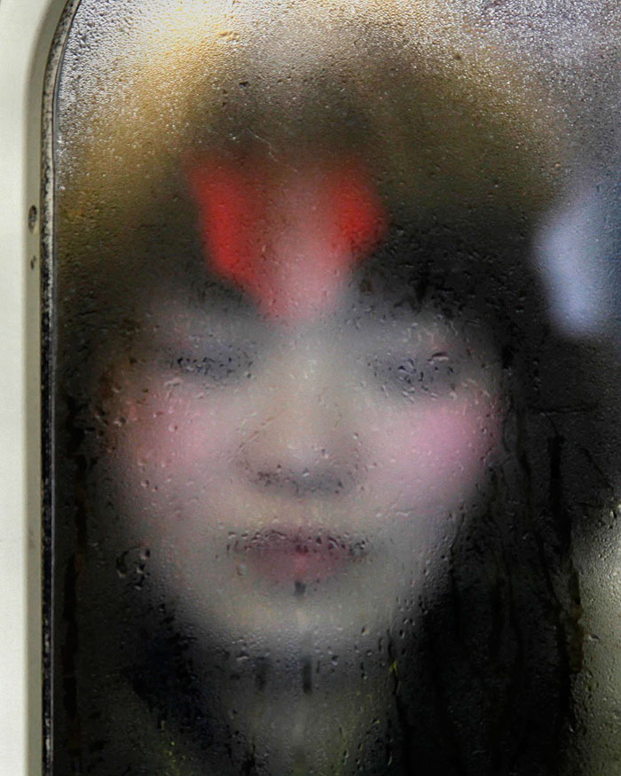 19 Images From The Tokyo Subway That Will Make You Feel Happy At Home