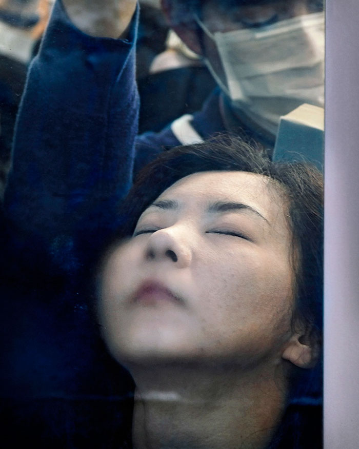 19 Images From The Tokyo Subway That Will Make You Feel Happy At Home