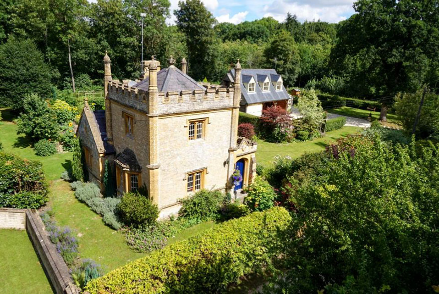 England’s Smallest Castle Is For Sale