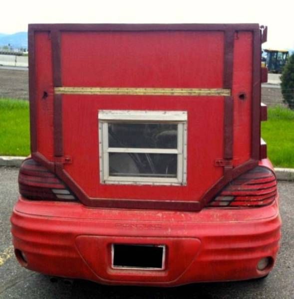 36 Things You Don't See Everyday On The Road